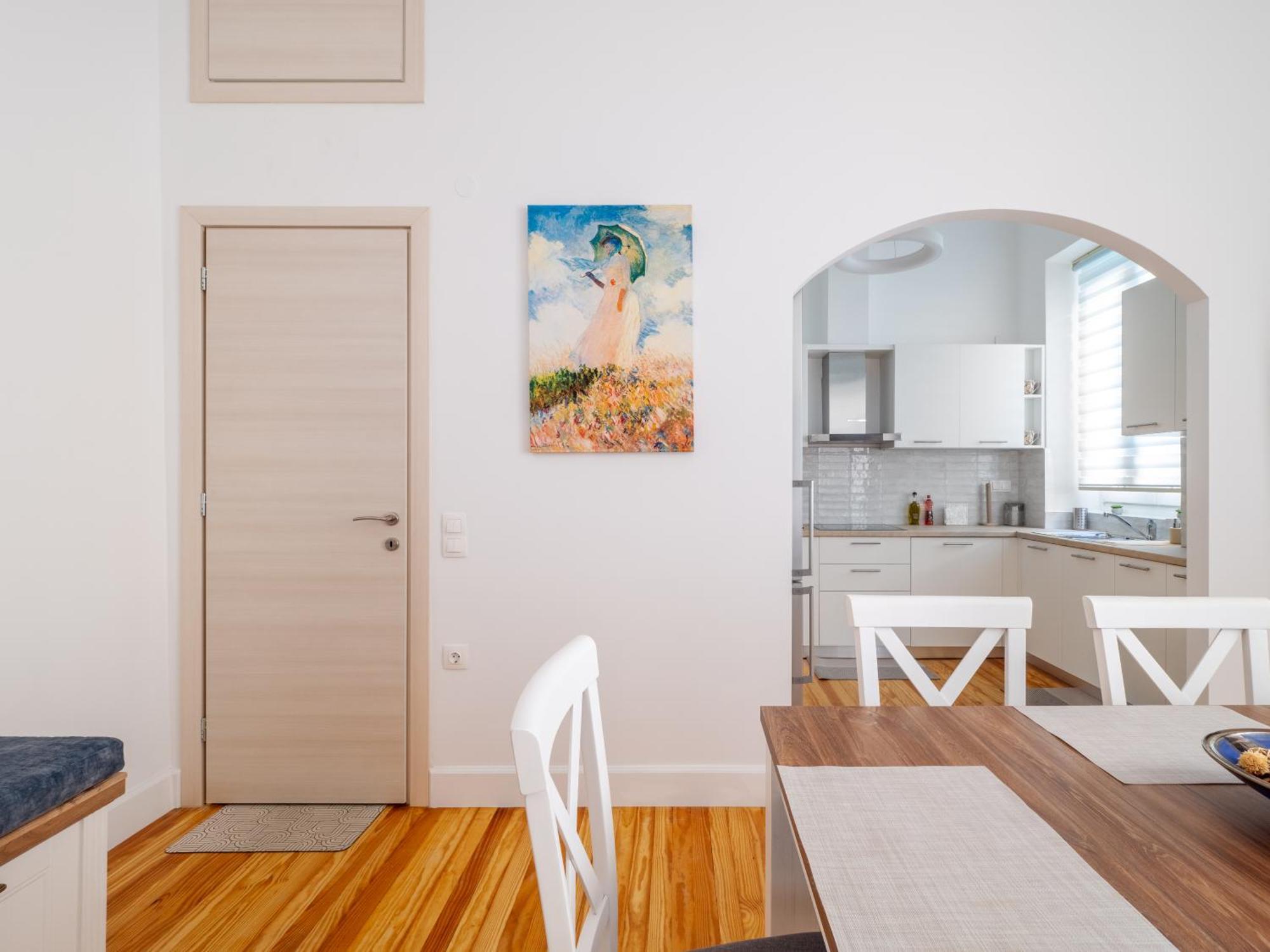 Alexandras Luxury Heaven Apartment